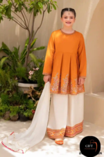 diamond_georgette_three_piece