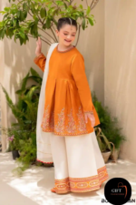 diamond_georgette_three_piece