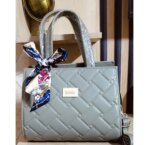 Fashionable Ladies Luxury Bag - Image 2