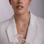 Love Heart Magnetic Pendant Chain Necklace - Image 5