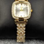 Luxury Golden Ladies Quartz Watch – White Dial - Image 4