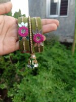 কুন্দন চুড়ির সেট