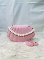 Trendy Shell Shape Pearl Handbag for Women – Stylish Crossbody & Shoulder Bag (Pink, Brown, Cream, Black) - Image 3