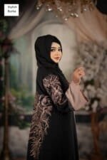 প্রিমিয়াম এমব্রয়ডারি বোরকা সেট Black - Image 2